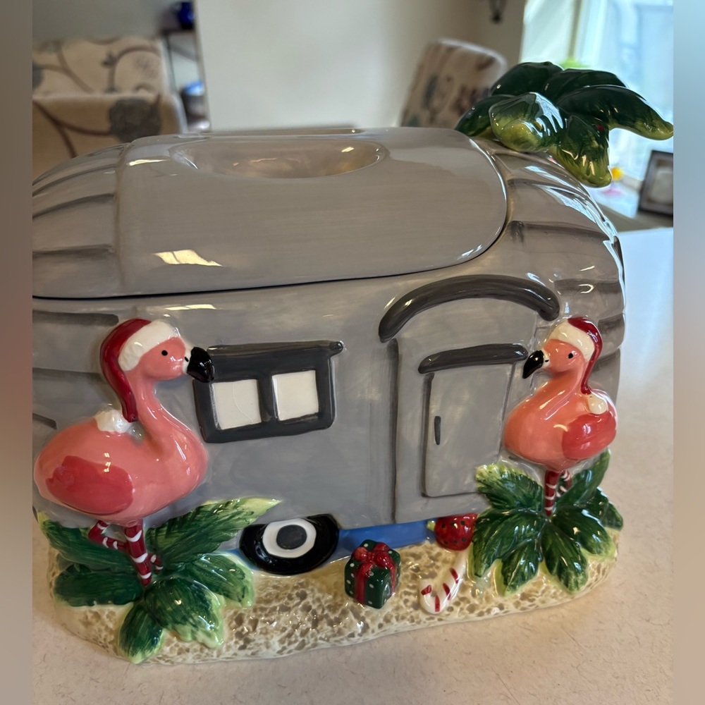 St. Nicholas Square Flamingos Santa Hats & Camper Cookie Jar - Picture 2 of 13